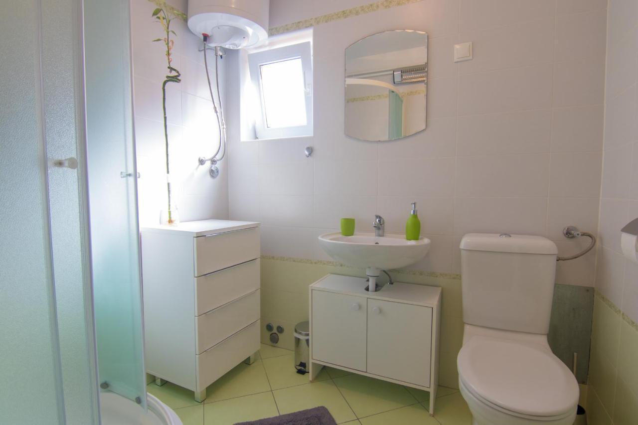Apartment Krk Eksteriør billede